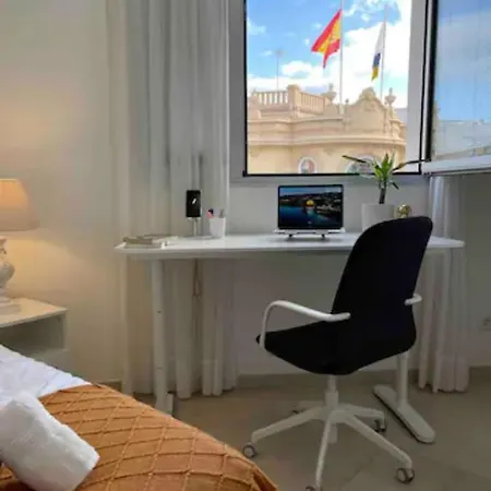 公寓 Exclusivo Apartamento En El Corazon De La Capital 圣克鲁斯-德特内里费