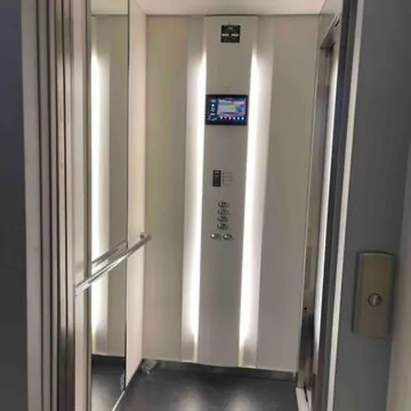 公寓 Exclusivo Apartamento En El Corazon De La Capital 圣克鲁斯-德特内里费