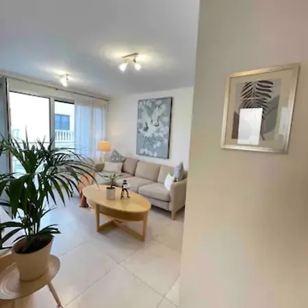 Exclusivo Apartamento En El Corazon De La Capital 公寓 *